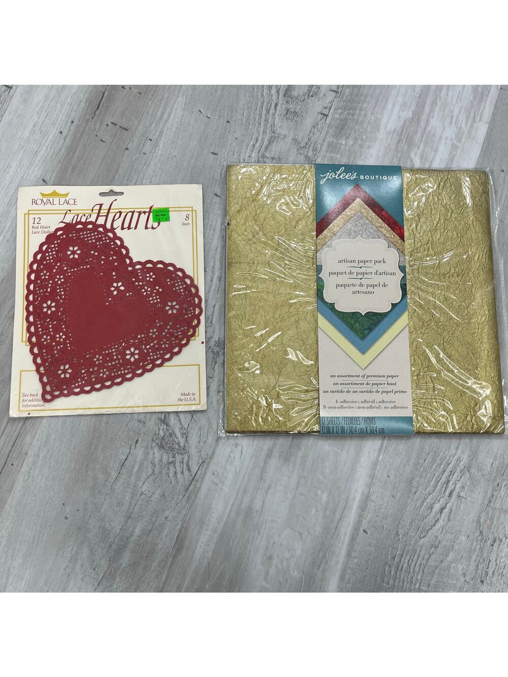 Jolee's Boutique Artisan Paper 12 Pack & Royal Lace 8" Red Heart Lace Doilies